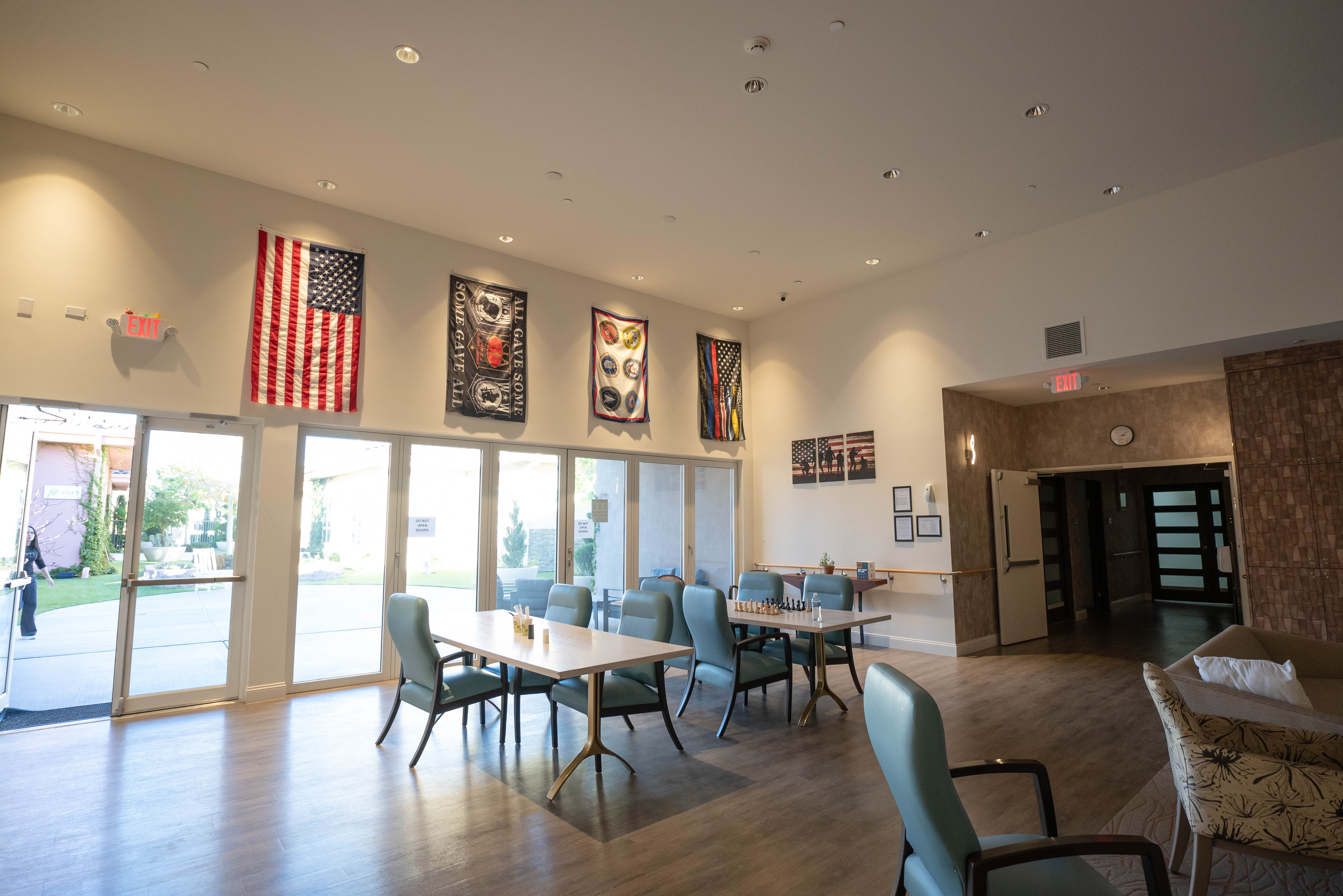 Dining area with natural light at Virtue Recovery Las Vegas